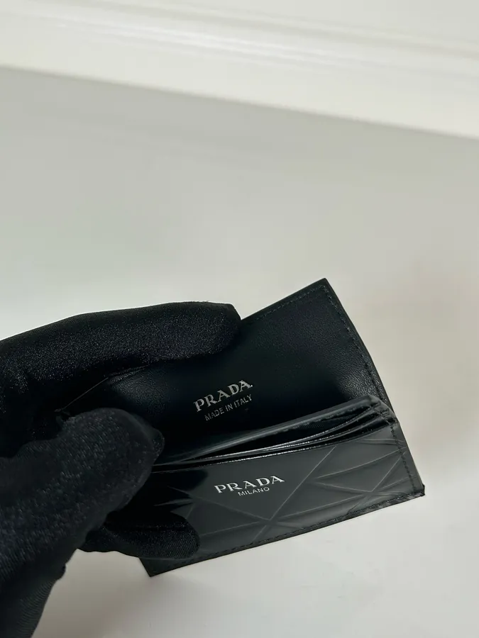 P Brand Men's and Women's Grained Calfskin Mini Card Holder
