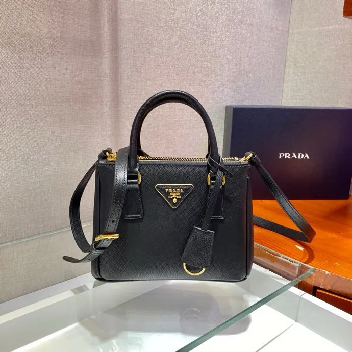 Galleria Mini Handbag with Detachable Strap