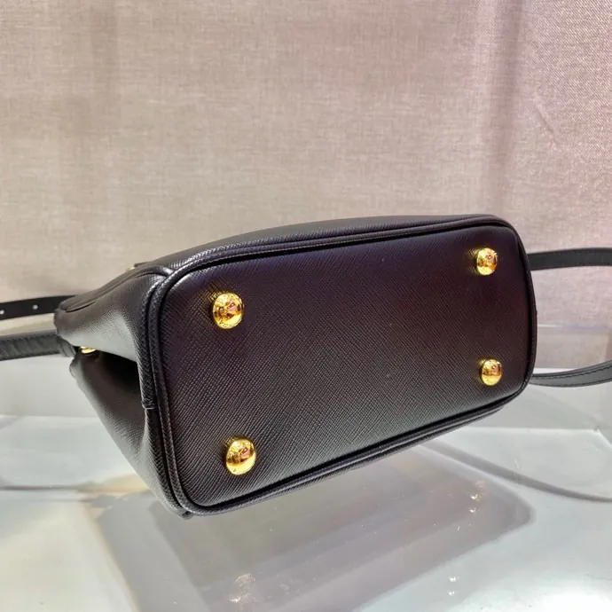 Galleria Mini Handbag with Detachable Strap