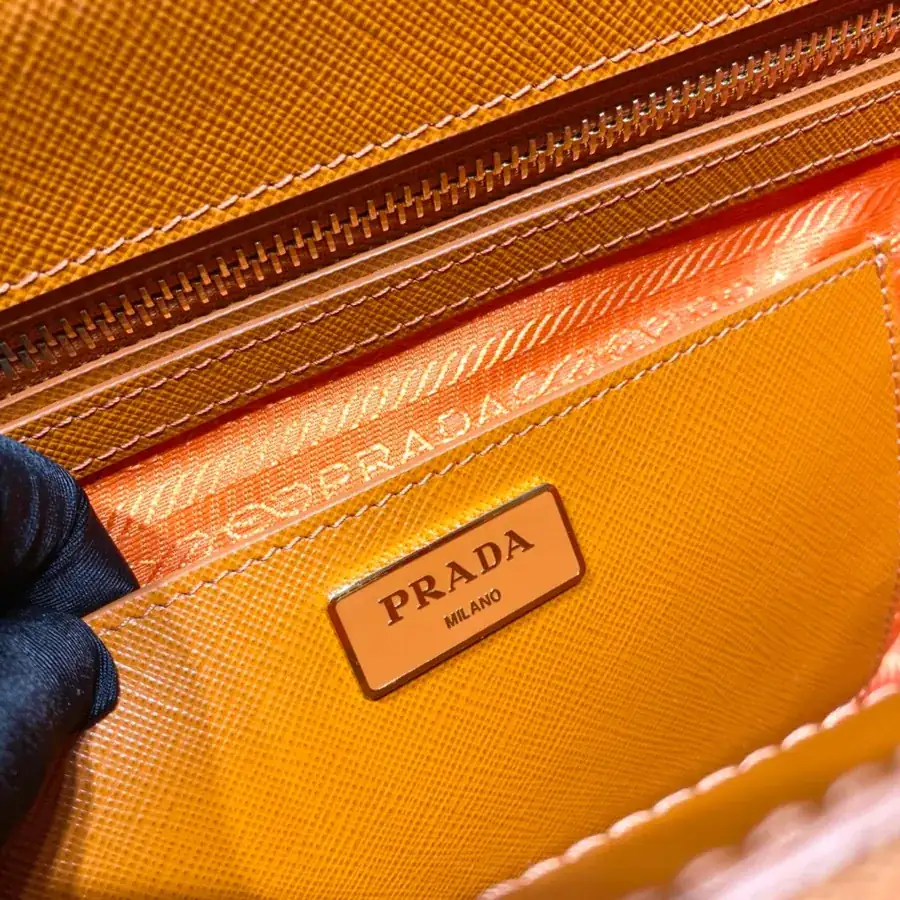 Classic Bestseller Galleria Handbag in Grained Calfskin