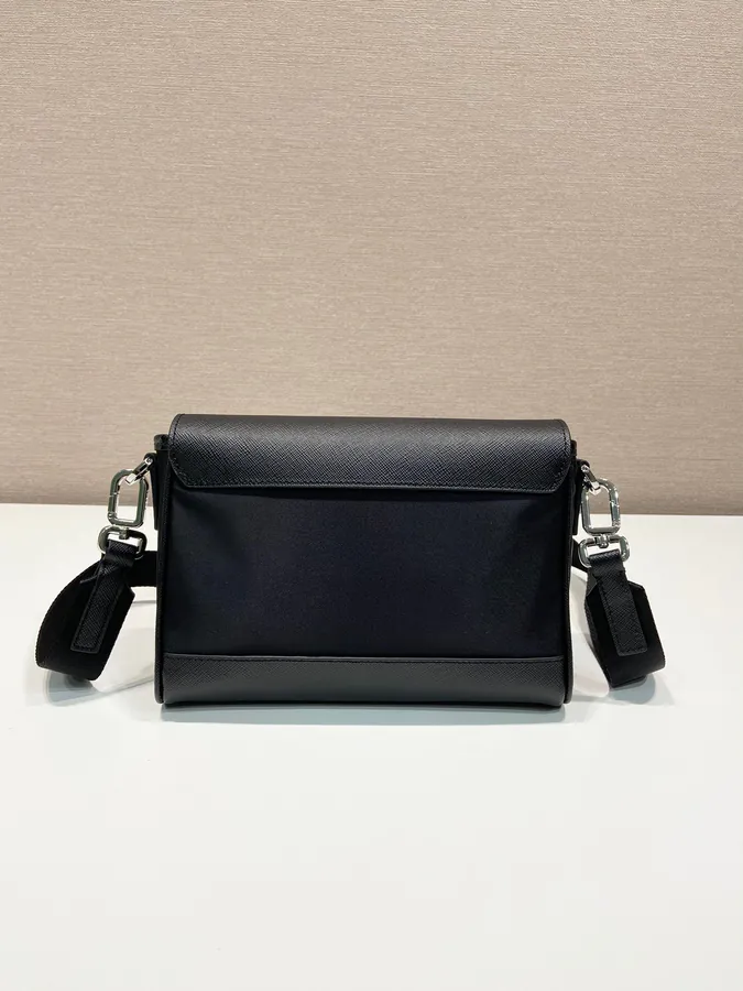 New Post Mail Bag Crosshatch Pattern