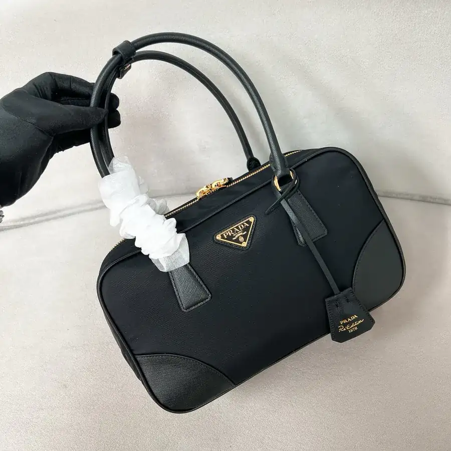 2024 Early Spring Re Edition 1978 Hobo Handbag 1BB115