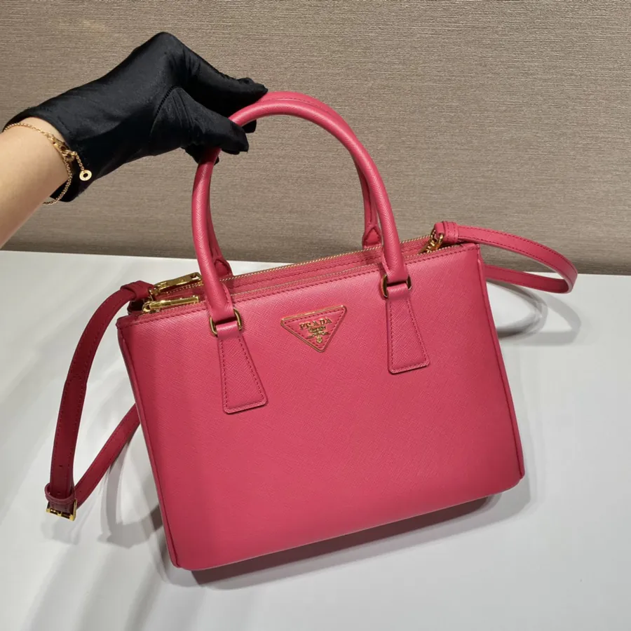 Classic Bestseller 1BA863 Galleria Handbag