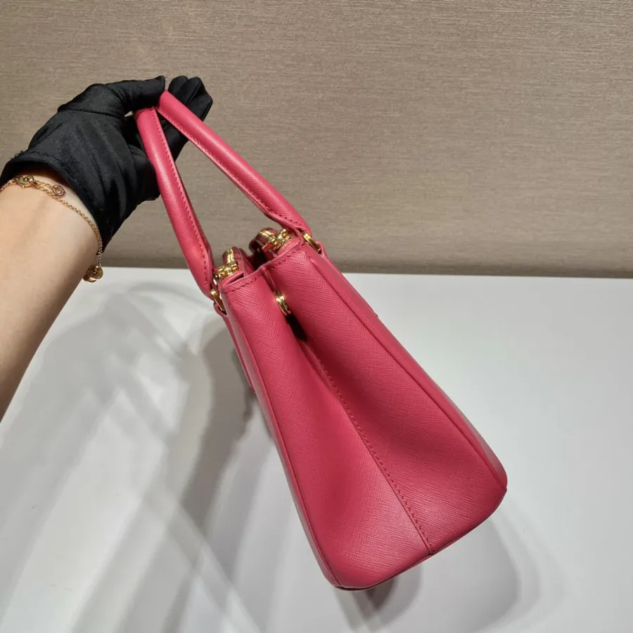Classic Bestseller 1BA863 Galleria Handbag