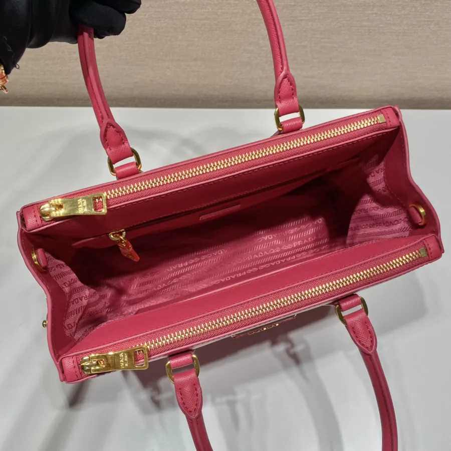 Classic Bestseller 1BA863 Galleria Handbag