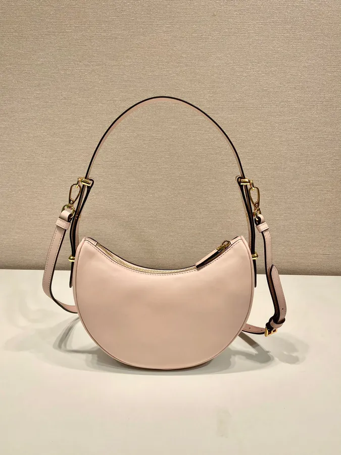 Moon Shoulder Bag in Grained Calfskin