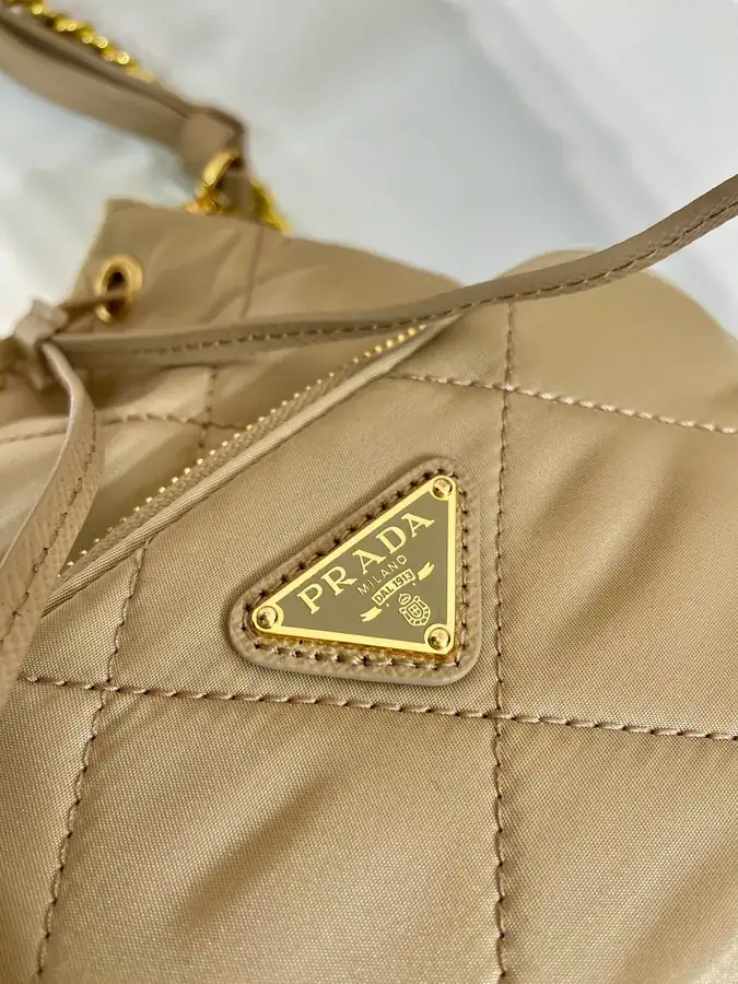 Celebrity Embroidered Bucket Bag 1BH038