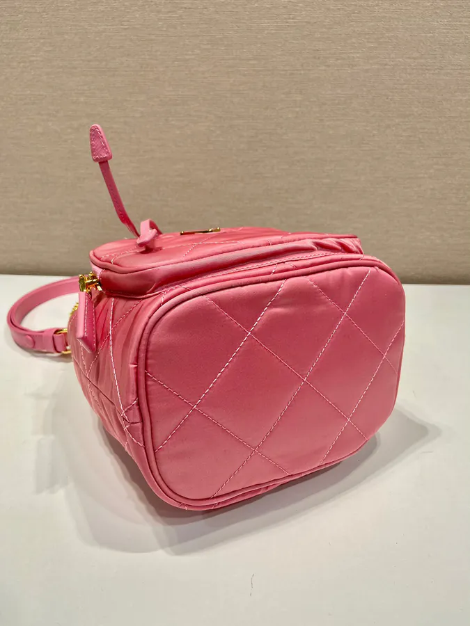 Celebrity Embroidered Bucket Bag 1BH038