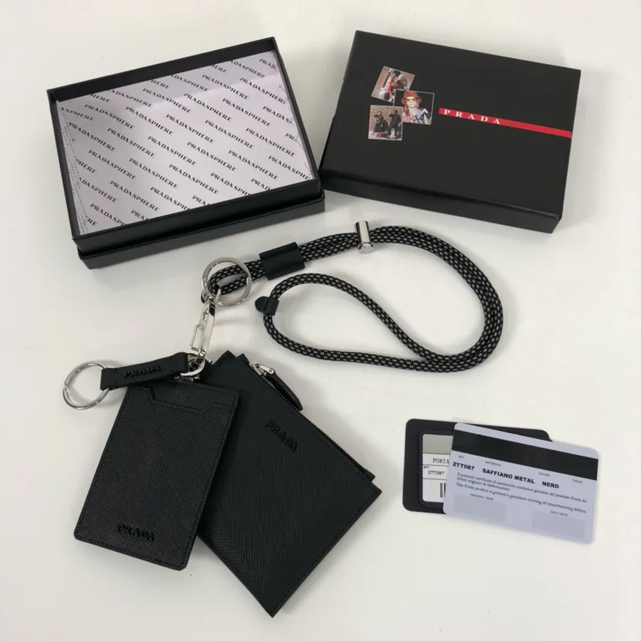 P Brand 3 in 1 Leather Key Holder and ID Organizer with Crosshatch Calfskin