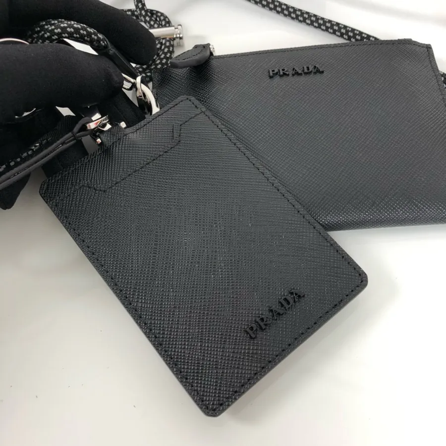 P Brand 3 in 1 Leather Key Holder and ID Organizer with Crosshatch Calfskin
