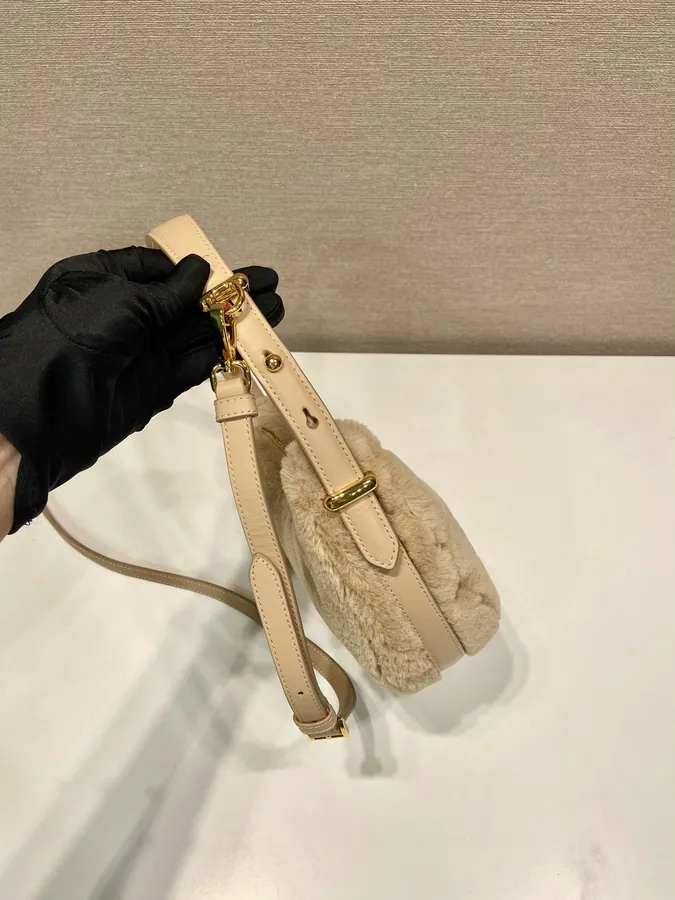 Moon Handbag with Wool and Leather