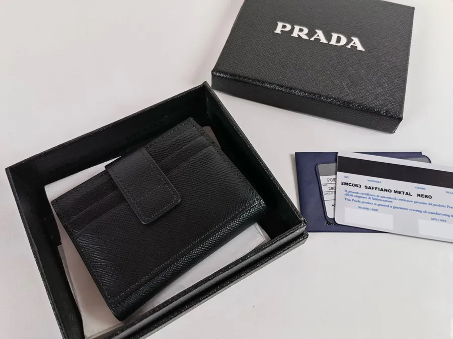 P House Men's Foldable Card Holder