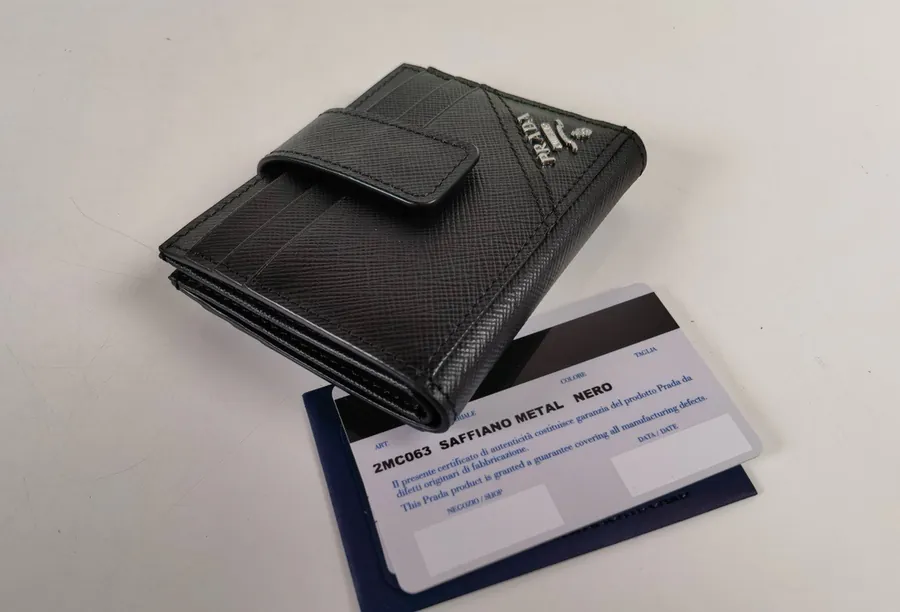 P House Men's Foldable Card Holder