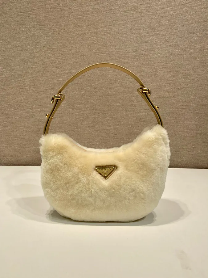 Moon Handbag with Wool and Calfskin