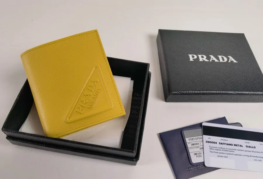 P Family Crosshatch Calfskin Wallet Compact Unisex