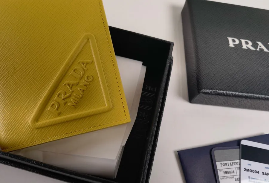 P Family Crosshatch Calfskin Wallet Compact Unisex