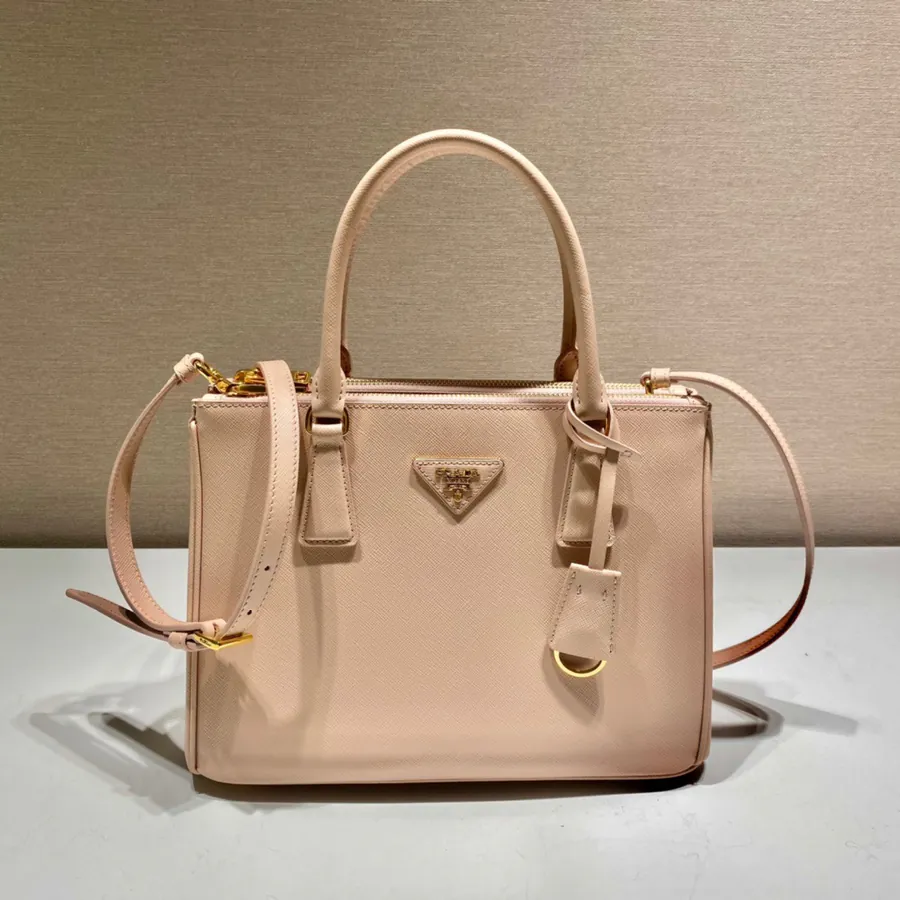 Classic Bestseller 1BA863 Galleria Handbag