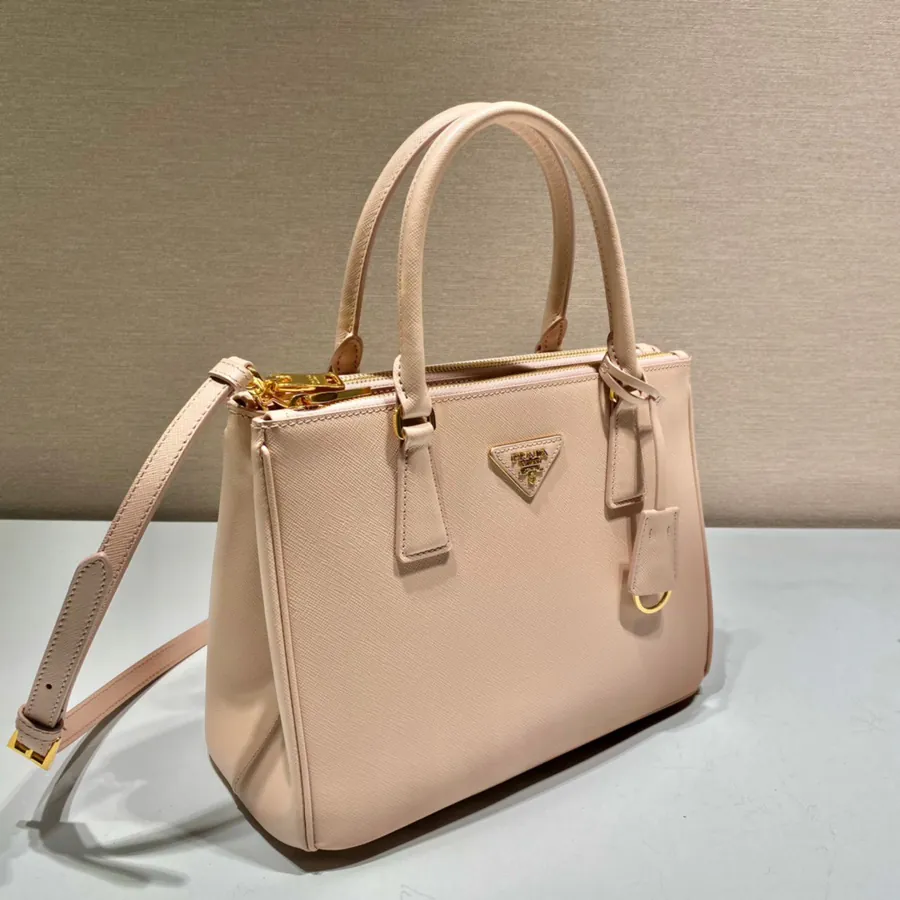 Classic Bestseller 1BA863 Galleria Handbag