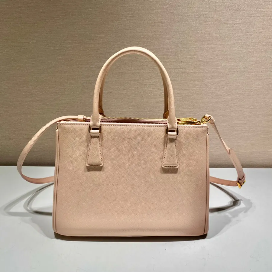 Classic Bestseller 1BA863 Galleria Handbag
