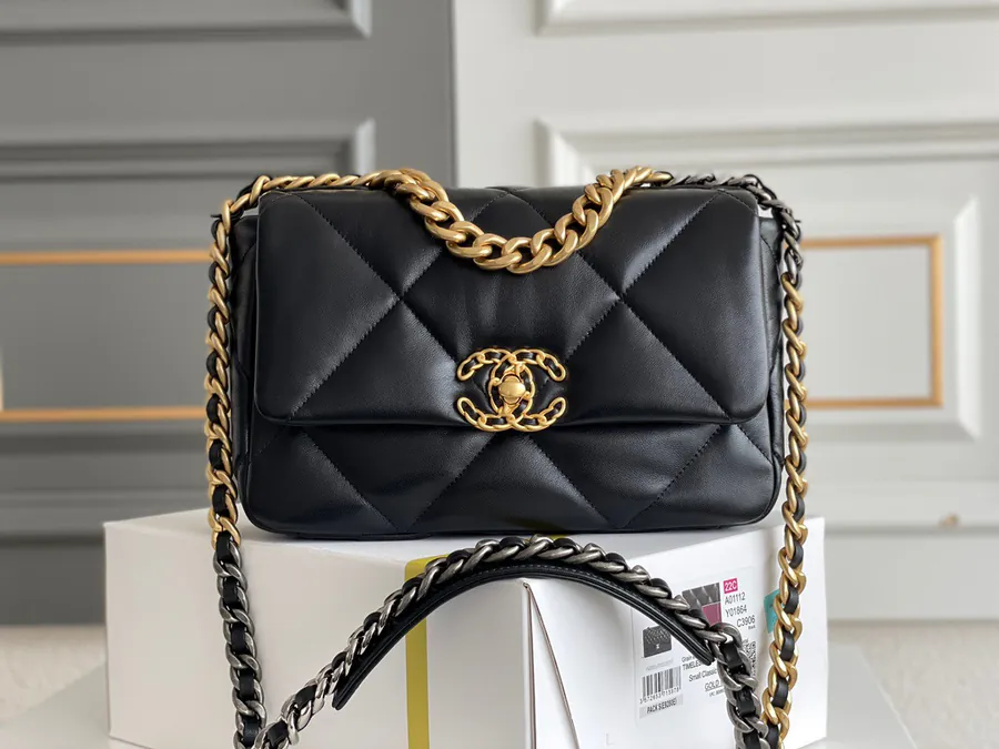 Channel 19 Bag Small Size