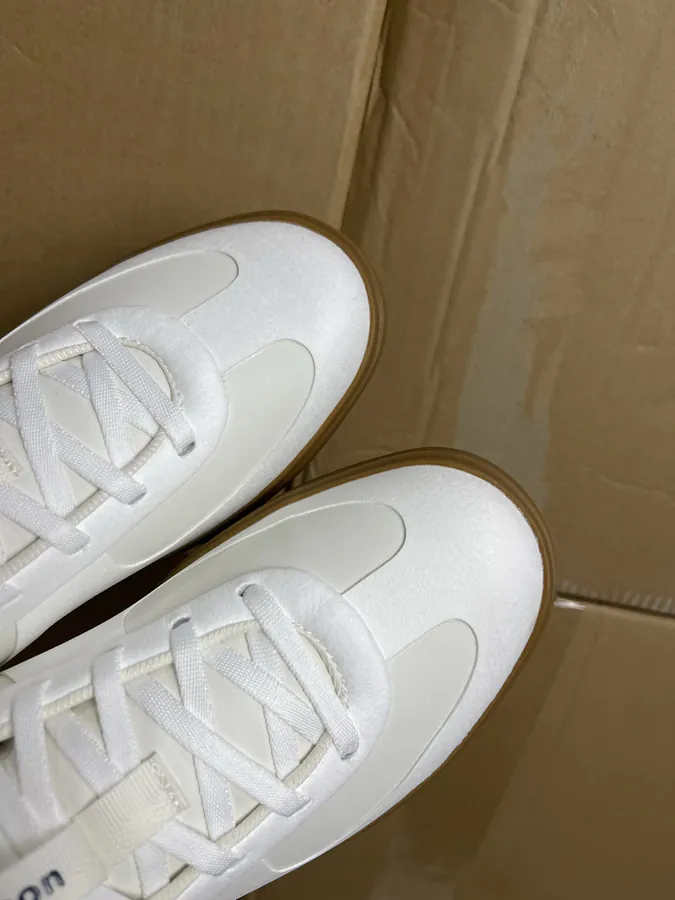 Lululemon Cityverse Soft Comfort Slip Resistant Low Top Lifestyle Sneaker for Women