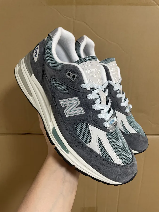 KITH x New Balance NB 991 V2 Steel Blue 17EE Urban Sneaker