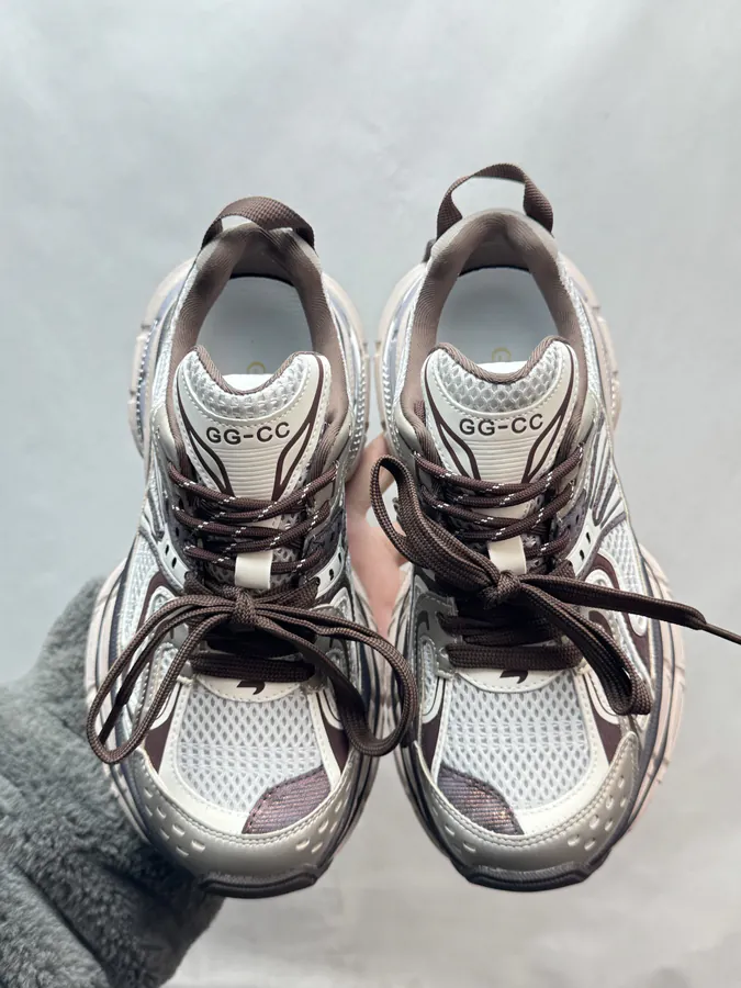 270 GG CC Dad Shoes in Champagne