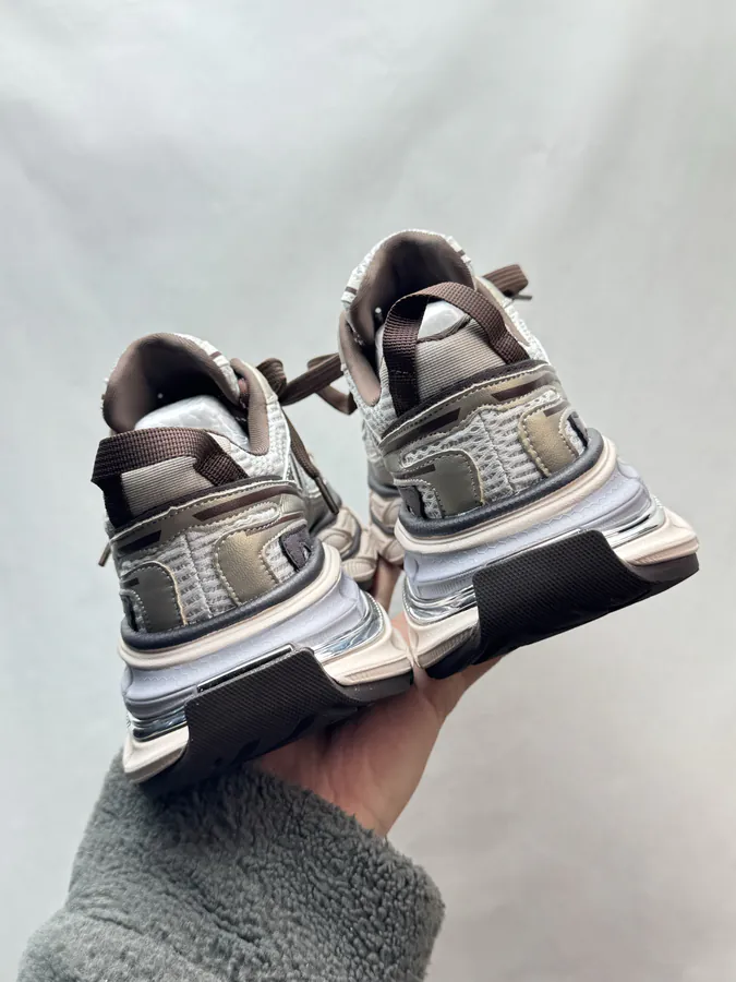 270 GG CC Dad Shoes in Champagne