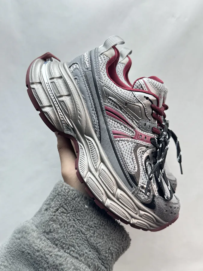 270 GG CC Dad Shoes in Gray Red