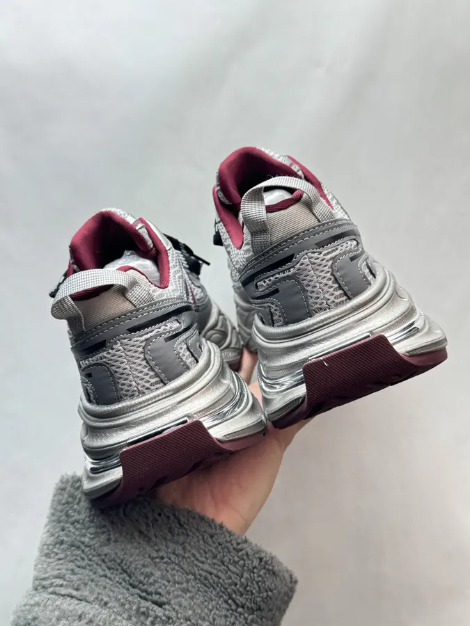 270 GG CC Dad Shoes in Gray Red