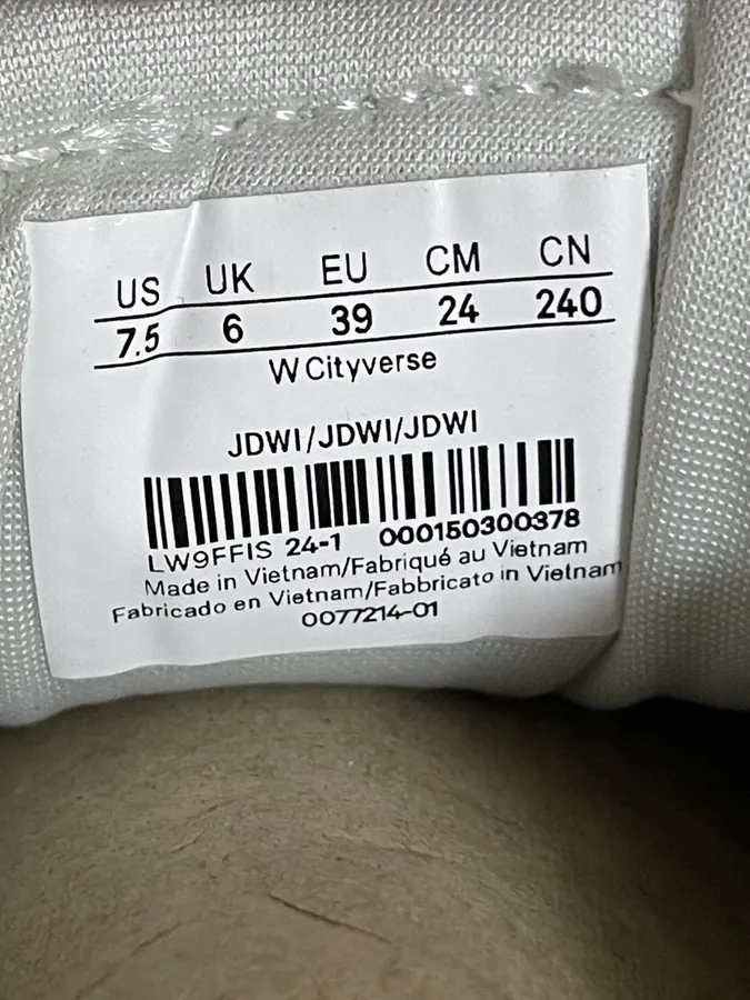 Lululemon Cityverse Lightweight Comfort Sneaker Unisex