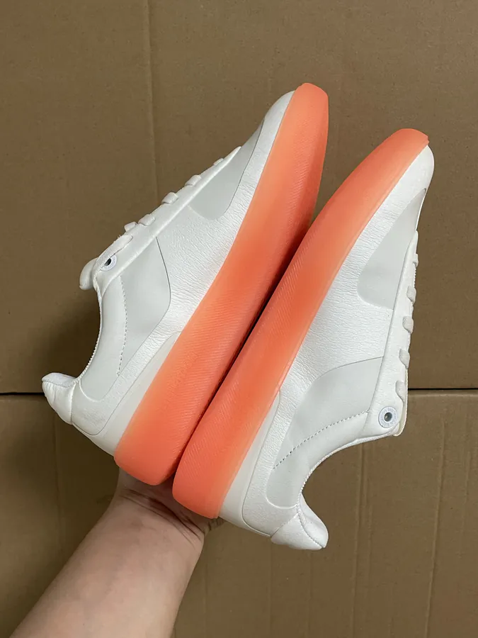 Lululemon Cityverse Comfortable and Durable Low Top Lifestyle Sneakers, Unisex, Bright Orange