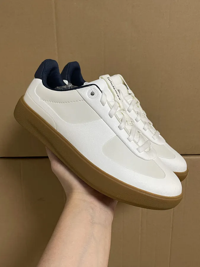 Lululemon Cityverse Comfortable and Durable Low Top Lifestyle Sneakers, Unisex White