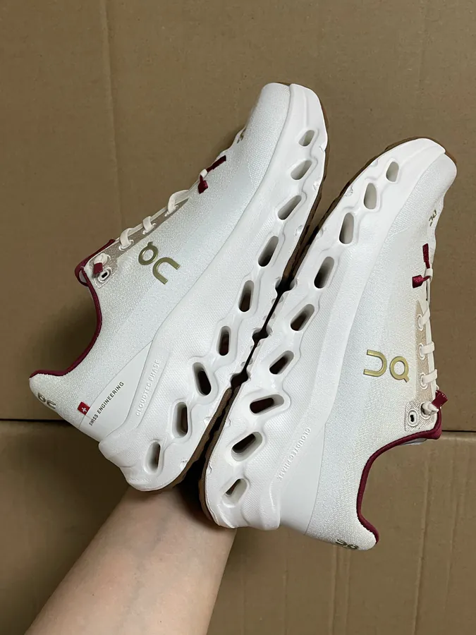 On Running Oudtilt Running Shoes