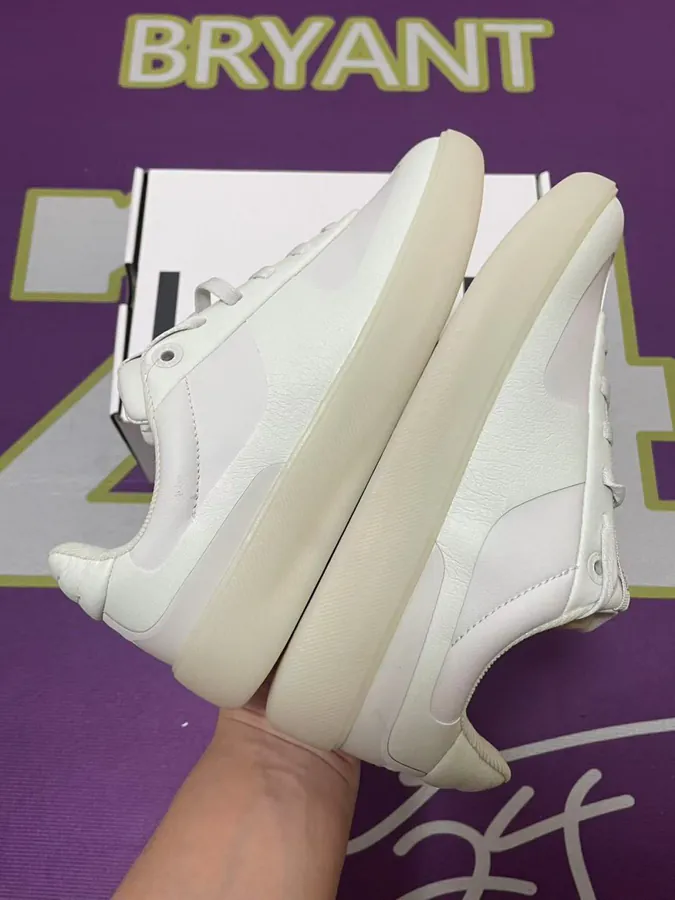 Lululemon Cityverse Soft Comfort Sneaker in Pure White
