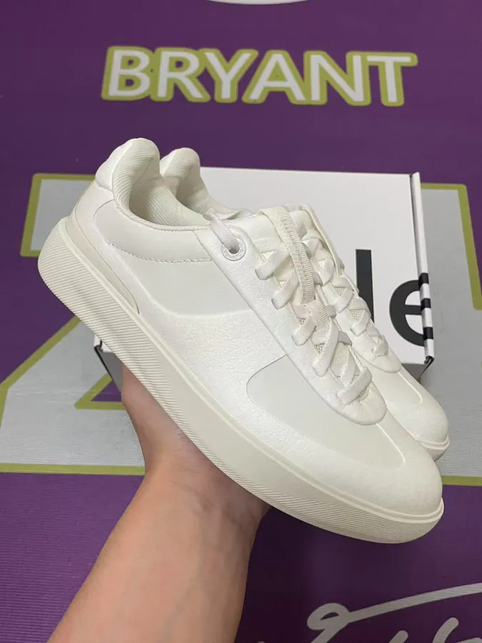 Lululemon Cityverse Soft Comfort Sneaker in Pure White