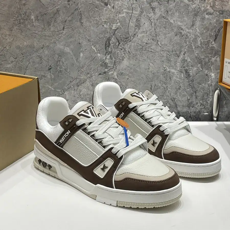 Couple Exclusive Luggage Trainer