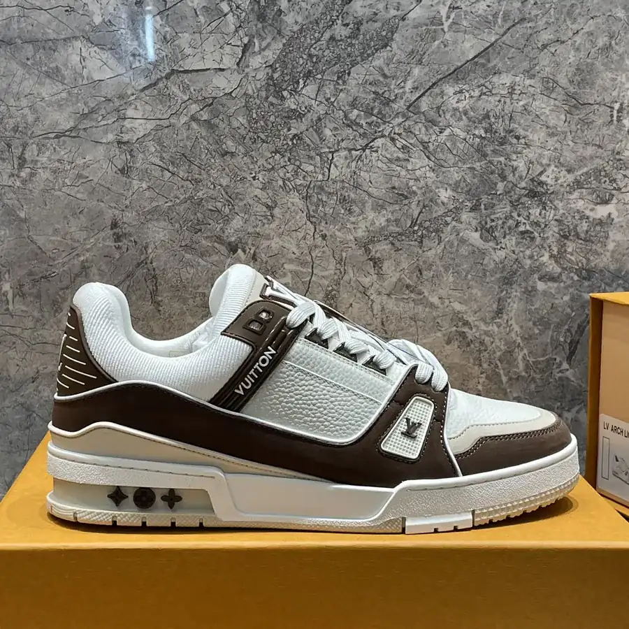 Couple Exclusive Luggage Trainer