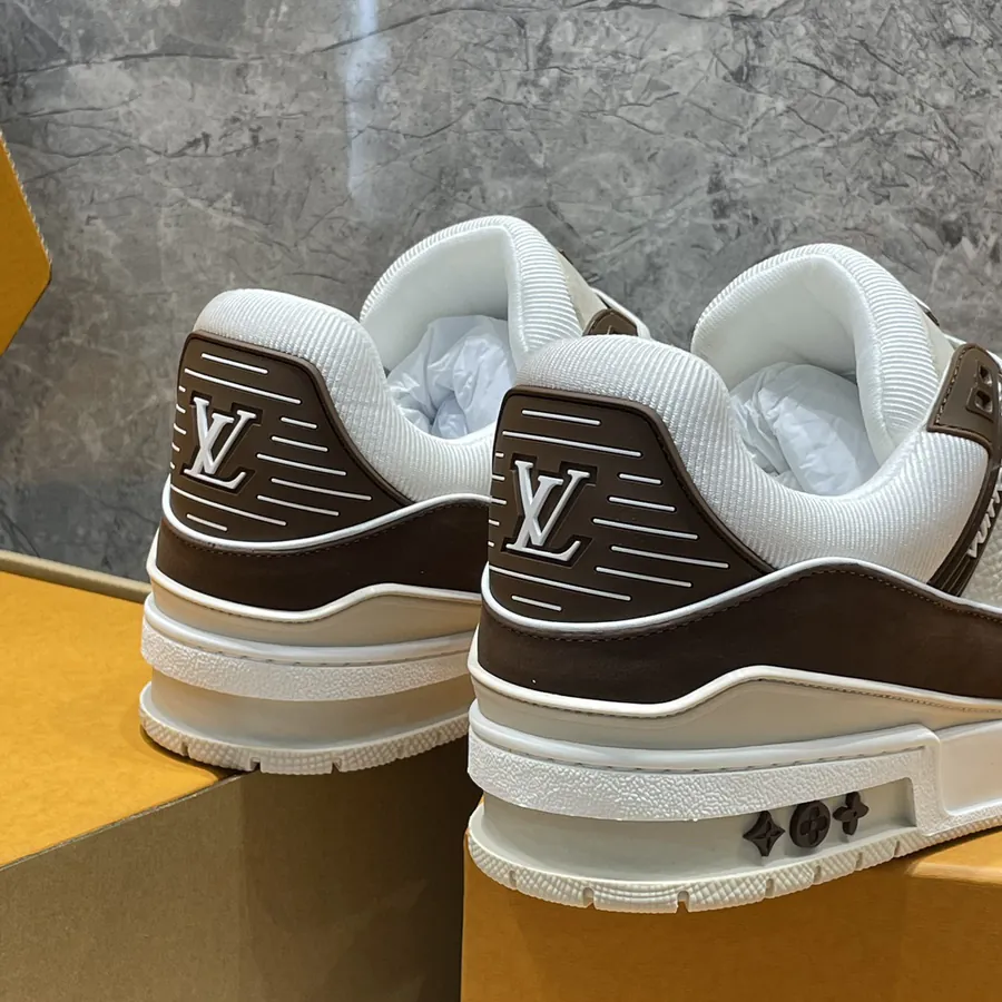 Couple Exclusive Luggage Trainer