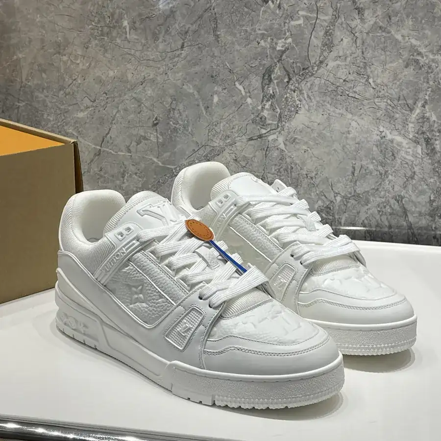 Couple Edition Luggage Trainer