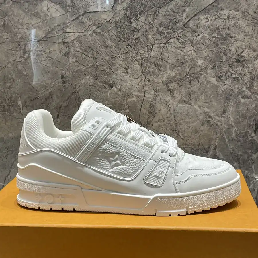 Couple Edition Luggage Trainer