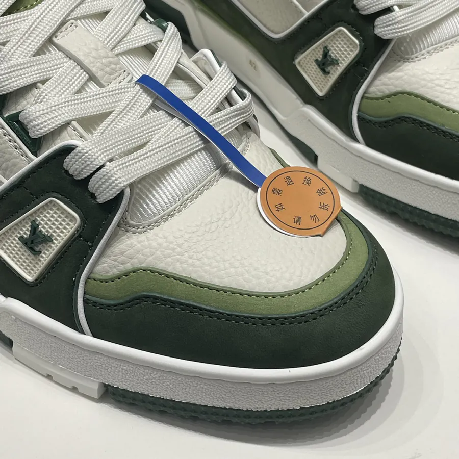 Couple Edition Luggage Trainer