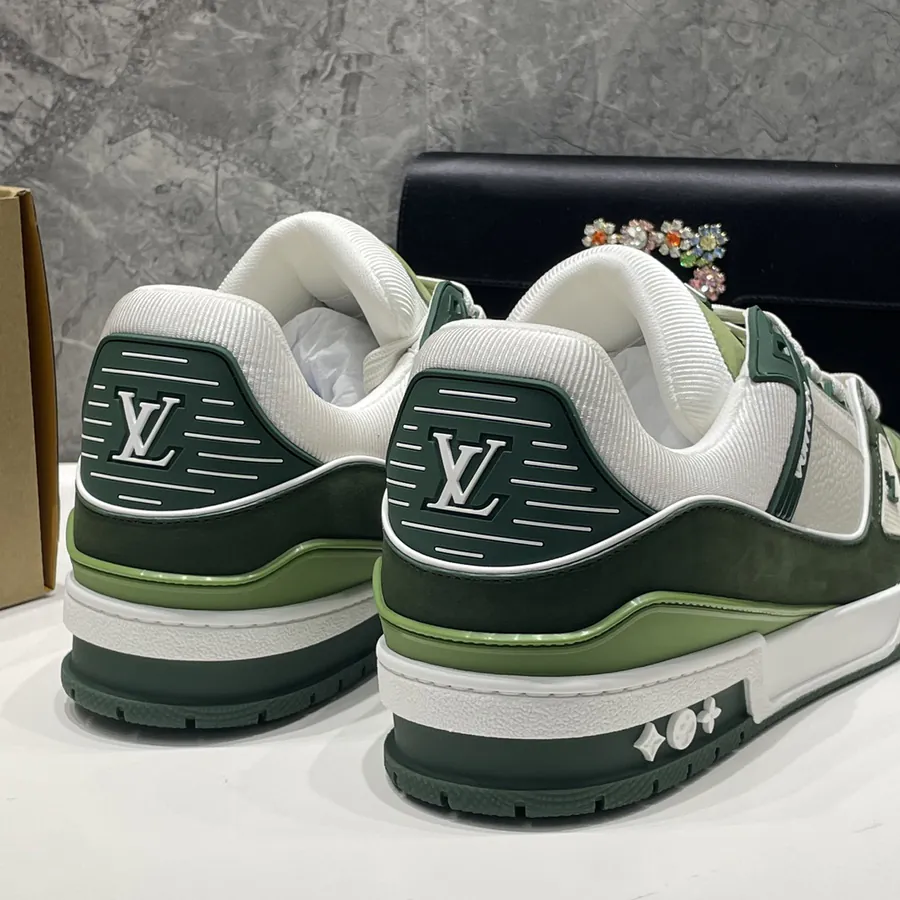 Couple Edition Luggage Trainer