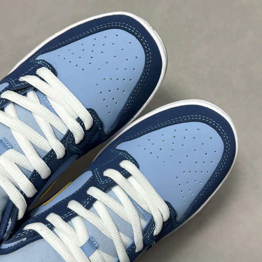 SB Blue Collaboration Sneaker