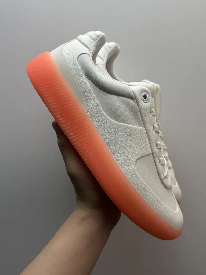 Lululemon Cityverse Sandal in Peach