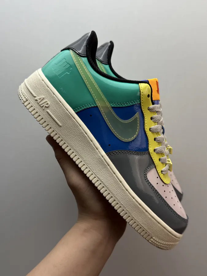 Undefeated x Nike Air Force 1 Topaz Gold