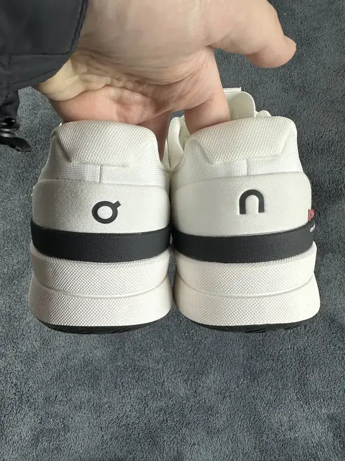 On Running Casual Shoes