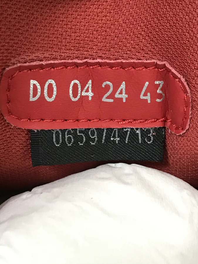 Stone Island x B30 Sneaker with Round Toe and Laces