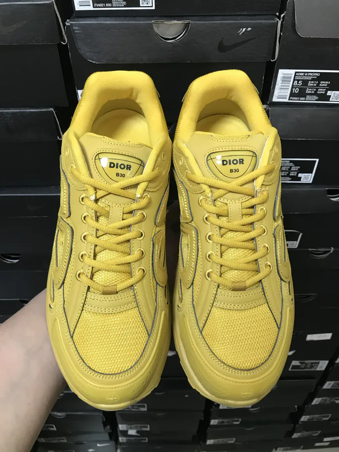 STONE ISLAND x B30 Sneaker with Round Toe and Laces