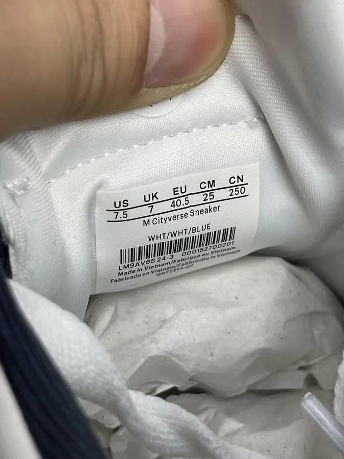 Lululemon Cityverse Soft Comfort Slip Resistant Low Top Lifestyle Sneaker for Women
